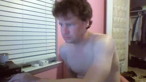 Snapshot of cooldude122222 chatting on October 2025 11:42:01 AM cooldude122222 online show from October 2025 11:42:01 AM