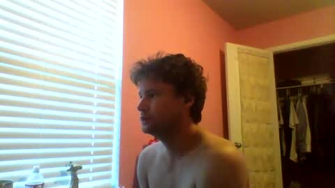 Snapshot of cooldude122222 chatting on October 2025 11:05:01 PM cooldude122222 online show from October 2025 11:05:01 PM