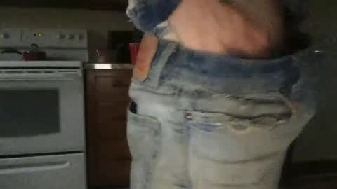 Snapshot of cooldude5432 chatting on January 2025 09:14:02 PM Cool Dude online show from January 2025 09:14:02 PM