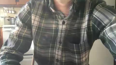 Snapshot of cooldude5432 chatting on January 2025 02:41:01 PM Cool Dude online show from January 2025 02:41:01 PM