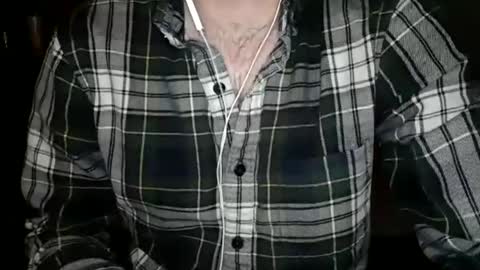 Snapshot of cooldude5432 chatting on February 2025 03:06:01 AM Cool Dude online show from February 2025 03:06:01 AM