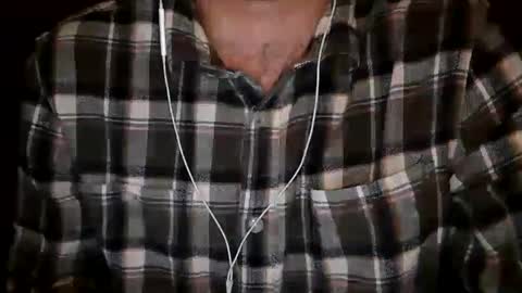 Snapshot of cooldude5432 chatting on February 2025 02:17:02 AM Cool Dude online show from February 2025 02:17:02 AM