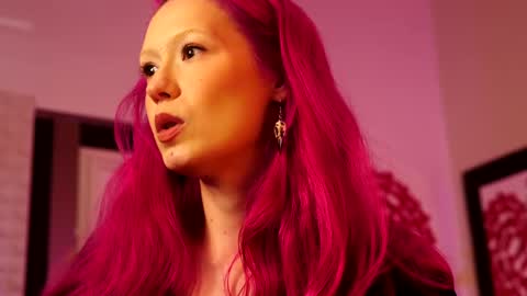 Ginger The Cringer online show from April 2026 09:52:02 AM