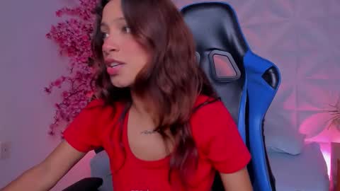  CORA  online show from December 2025 01:20:01 PM