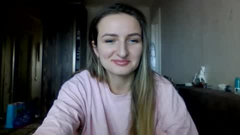 cora_fora online show from February 2026 10:43:01 AM