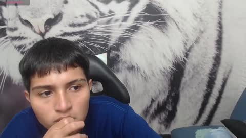 Snapshot of cora_gunn chatting on January 2025 09:26:02 PM Cora online show from January 2025 09:26:02 PM