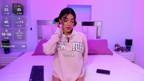 Carol Jhones  online show from November 2025 04:44:01 AM