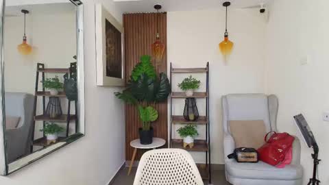 Coral online show from October 2025 11:08:02 AM