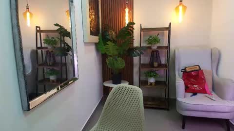 Coral online show from October 2025 11:07:02 AM