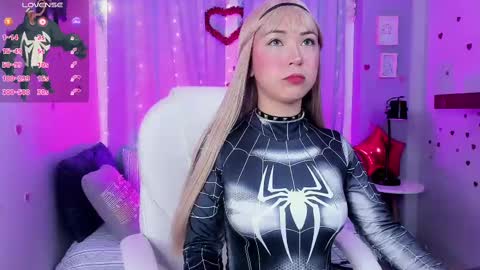 Coral Stefani online show from February 2025 06:22:01 AM