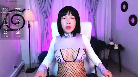 Coral Stefani online show from October 2025 01:44:02 AM