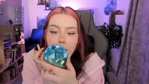 little girl who is always right or just Cora online show from April 2026 05:16:01 AM