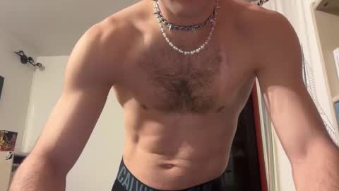 French doggy online show from December 2025 05:29:01 PM