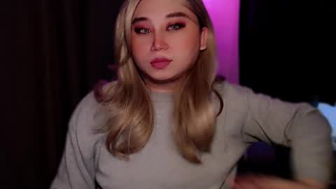 corefinder_xx online show from November 2025 11:00:02 AM