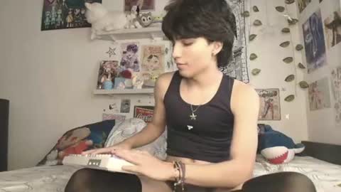 Snapshot of corey_moon chatting on August 2026 03:22:02 PM Corey Glenn online show from August 2026 03:22:02 PM