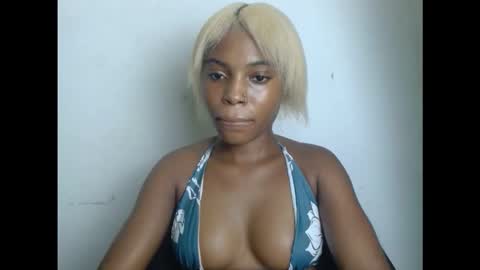 Snapshot of cornxcunt chatting on November 2025 08:30:01 PM cornxcunt online show from November 2025 08:30:01 PM