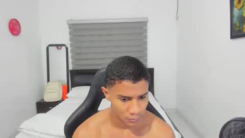 Ethan  online show from February 2026 11:30:02 PM