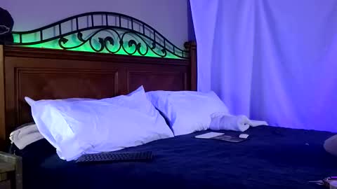 Snapshot of cosdaddy chatting on November 2025 01:59:02 AM cosdaddy online show from November 2025 01:59:02 AM