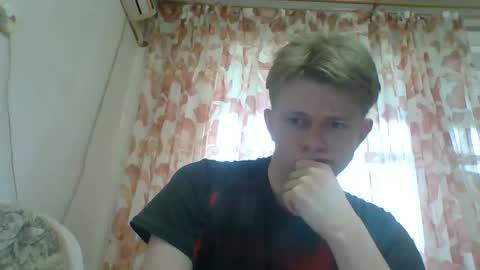 Snapshot of cosm2312 chatting on April 2026 03:57:01 PM Andrew online show from April 2026 03:57:01 PM
