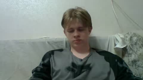 Snapshot of cosm2312 chatting on June 2026 05:38:02 PM Andrew online show from June 2026 05:38:02 PM