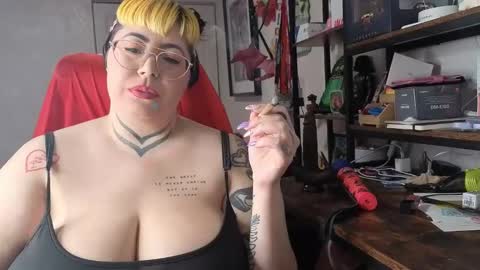 Snapshot of cosplaybruja305 chatting on February 2026 03:07:02 AM Miss Mei online show from February 2026 03:07:02 AM