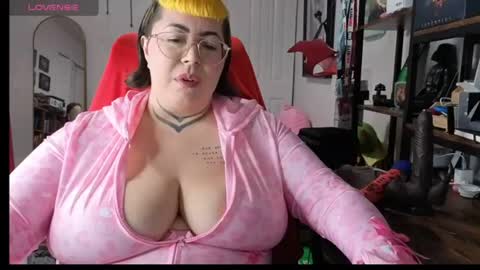 Snapshot of cosplaybruja305 chatting on July 2026 03:06:02 AM Miss Mei online show from July 2026 03:06:02 AM
