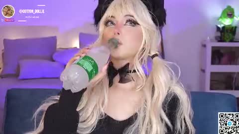 Snapshot of cotton_dollie chatting on July 2026 02:03:02 AM Dollie online show from July 2026 02:03:02 AM