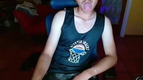 Snapshot of couldbesleeping chatting on November 2025 05:07:01 AM couldbe online show from November 2025 05:07:01 AM