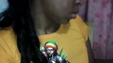 couleur_vanille online show from November 2025 02:32:02 AM