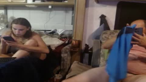 Alaskawildcouple online show from May 2026 07:59:02 AM