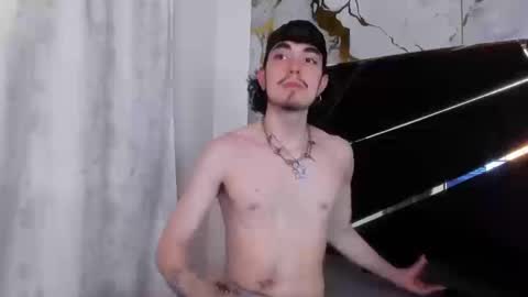 Snapshot of couple_in_heat_ chatting on February 2026 07:36:01 PM couple_in_heat_ online show from February 2026 07:36:01 PM