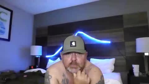 Ieathairytacos online show from September 2025 11:50:01 PM