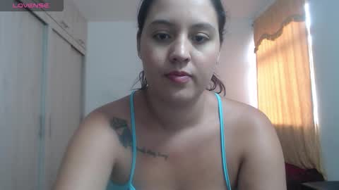  ALEJANDRO Y EMILY  online show from September 2025 06:02:01 PM