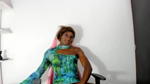 Snapshot of coupleblack_24 chatting on May 2026 02:20:02 AM coupleblack_24 online show from May 2026 02:20:02 AM