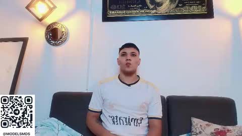 Barby and Kenny online show from November 2025 01:43:01 PM