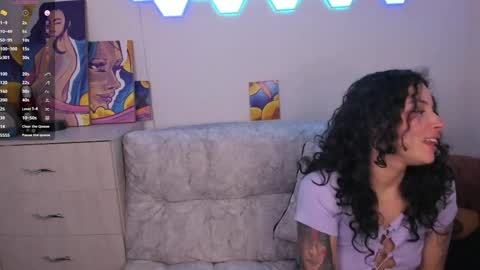 Snapshot of couplevibes_ chatting on June 2026 03:09:02 AM Emily Andy online show from June 2026 03:09:02 AM