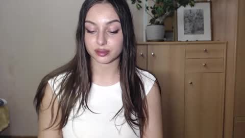 Courtney online show from January 2025 05:51:02 PM