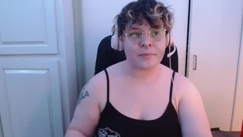 Harley  Vaughn online show from February 2025 08:49:02 PM