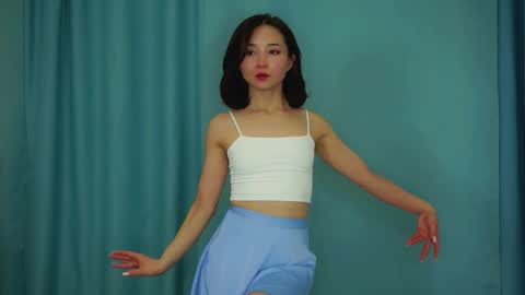 Yui online show from March 2025 10:51:01 AM