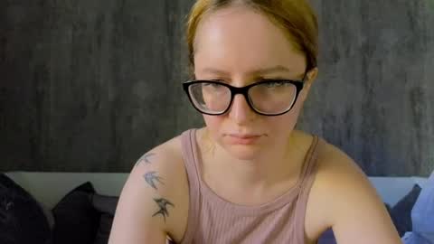 Snapshot of coy_girl_ chatting on May 2026 01:16:01 PM My name is Emma - HELP COLLECT TOKENS FOR THE OPERATION FOR MY DAUGHTER online show from May 2026 01:16:01 PM