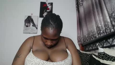 Erykah online show from November 2025 10:24:01 PM