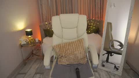 cozymell online show from July 2026 01:03:01 PM
