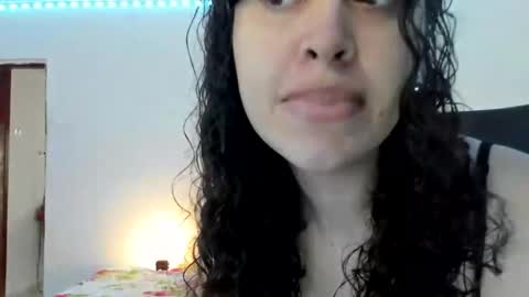 Snapshot of cracker_doll chatting on November 2025 01:07:02 PM cracker online show from November 2025 01:07:02 PM