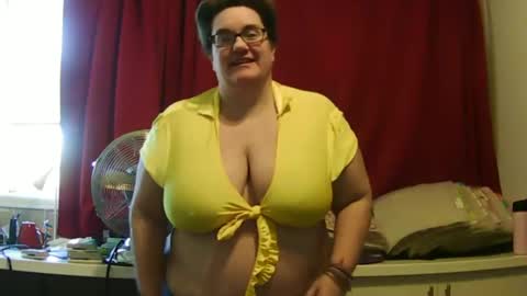 Craftgirl online show from October 2025 02:25:02 PM