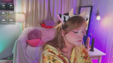 Snapshot of crazy__wine chatting on May 2026 12:07:01 AM Sonya online show from May 2026 12:07:01 AM