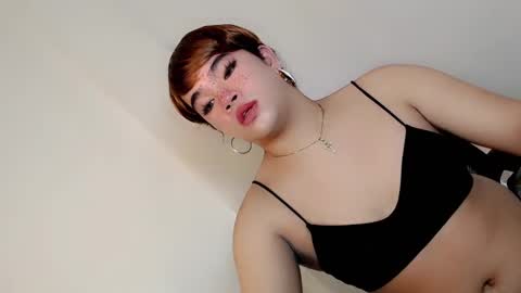 Hot Ayisha online show from December 2024 06:49:02 PM