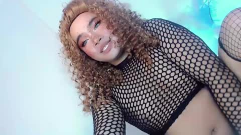 Hot Ayisha online show from February 2025 05:29:02 PM