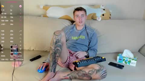 Snapshot of crazybottom99 chatting on February 2026 07:01:02 PM Alex online show from February 2026 07:01:02 PM