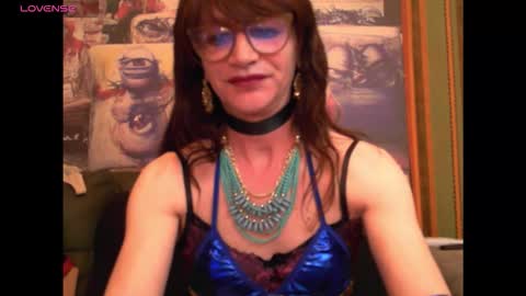 CrazyJuny online show from March 2026 01:15:01 PM