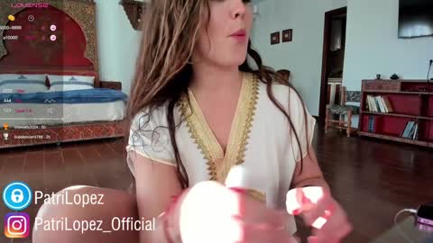Patricia Lpez online show from December 2024 04:05:01 PM